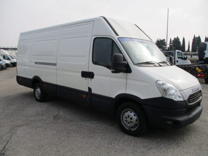 IVECO 35S13V EURO5